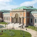 Bright For Two Near Metro & Sights Апартаменты Копенгаген