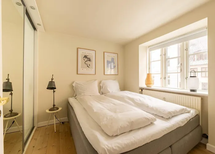 Bright For Two Near Metro & Sights 아파트 코펜하겐